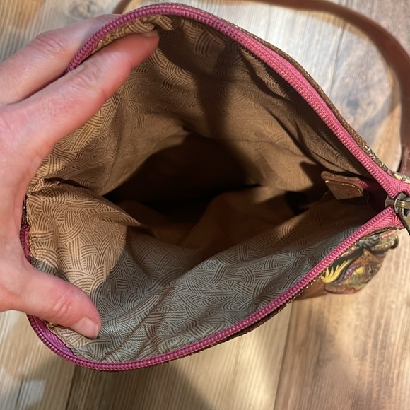 Sakroots Crossbody Purse Messenger Bag Woven Multiple Pockets Adjustable Strap - Picture 7 of 7